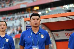 魯媒：韓鵬已經(jīng)帶山東U20隊抵達廣東，泰山隊臨時教練還沒答案