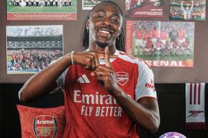 詹?。簶屖指邔雍徒叹殘F(tuán)隊(duì)有預(yù)見(jiàn)性 狠抓防守引援也鞏固防守優(yōu)勢(shì)