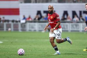 姆伯莫：在老特拉福德梅開二度感覺無與倫比，這里的氛圍瘋狂至極