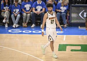 表現(xiàn)全面！賈馬爾-穆雷17中8拿到23分6板5助 三分8中3