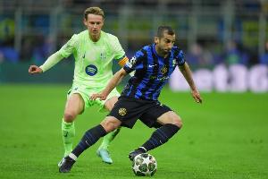 國米官方：姆希塔良左大腿半腱肌拉傷，預計傷缺一個月