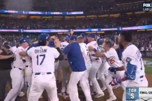 鏖戰(zhàn)近7小時(shí)！MLB道奇6-5藍(lán)鳥，弗里曼18局下再見轟+大谷雙響