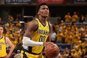 繼續(xù)火熱狀態(tài)！馬瑟林半場(chǎng)7中5&5罰4中拿到14分2板2助