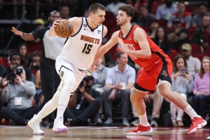 還只是小火龍？蒂格：如果約基奇是A+ 那申京絕對(duì)是A-