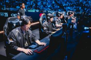 明年怎么說？HLE全員合同將在2025年底到期，Peanut去服兵役