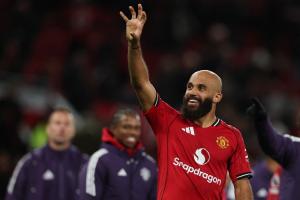 超值老詹！7500萬姆伯莫近3場3球1助曼聯(lián)3連勝，場場首發(fā)鐵打主力