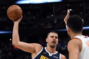 比肩威少、魔術(shù)師、大O等人！約基奇開(kāi)季兩場(chǎng)都三雙 歷史第五位