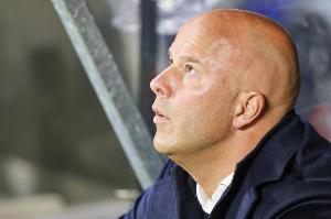 內維爾：利物浦讓我想起昔日亂糟糟的曼聯(lián)，需簡化戰(zhàn)術穩(wěn)固防守