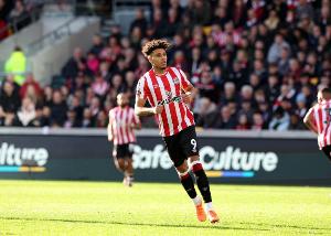 也是德國(guó)左邊鋒！23歲沙德本場(chǎng)比賽送出5次關(guān)鍵傳球是全場(chǎng)最多