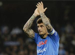 迪洛倫佐談獲得點(diǎn)球：我摔倒是因?yàn)榇嬖谏眢w接觸，我并沒有假摔