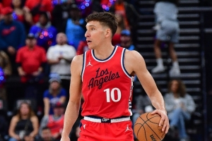 快船對(duì)陣開拓者首發(fā)：博格丹迎賽季首秀 搭檔哈登小卡瓊斯祖巴茨