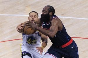 不容易！勇士時隔2年再次戰(zhàn)勝快船 終結(jié)對其的7連敗！