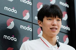 記者：大伙攻擊的角度五花八門 競技體育菜是原罪 楊瀚森會好好練