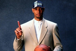 名記：迪倫-哈珀的適應(yīng)能力堪比當年的鄧肯 盡管兩者風格并不相同