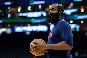 波斯特談下半場防哈登：重點是限制他使用非慣用手 避免犯規(guī)