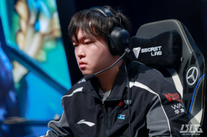 又一個沒參團？網(wǎng)友爆料：Bin這兩天去搞醫(yī)美、搞痘痘和雙眼皮！