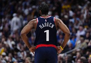 哈登上半場0助攻 個人2019年以來首次！