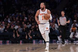 布倫森：不會(huì)把適應(yīng)新進(jìn)攻體系當(dāng)作借口 我們要相互支持