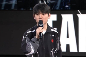 JackeyLove：我們上野打得非常好 把對(duì)面節(jié)奏打亂了 終于進(jìn)四強(qiáng)了