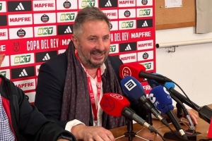 炮轟足壇潛規(guī)則！維加港主帥：這里只有認(rèn)識(shí)球隊(duì)主席的人才能執(zhí)教