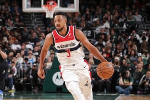 歷史第18位！麥科勒姆職業(yè)生涯三分命中總數(shù)達(dá)到2000個(gè)