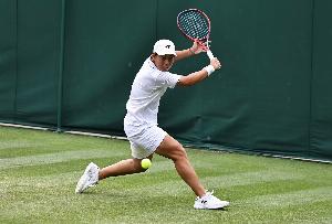 白卓璇兩盤不敵薩爾科娃，無緣WTA250江西網(wǎng)球公開賽女單四強(qiáng)