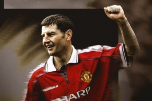 今天是丹尼斯-埃爾文60歲生日，曼聯(lián)社媒為其送上生日祝福