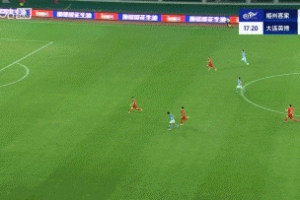 職業(yè)生涯首球！18歲楊銘銳冷靜扣過防守低射近角得手 大連1-0梅州
