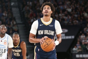 盡力了！普爾15投9中&三分13中7空砍30分 出現(xiàn)5次失誤