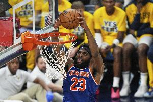 賽季首秀！隊(duì)記：NBA杯對(duì)陣公牛 米切爾-羅賓遜將先發(fā)出戰(zhàn)