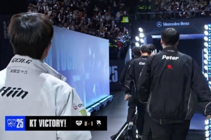 管澤元：BDD！你要干什么！太狠了今年 Chovy臉色不對(duì)了