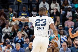 11號新秀給力！科沃德開季場均15.5分5籃板 三分命中率52.4%