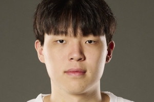 徐靜雨：其他人都在成長 只有楊瀚森在退步 遭到了徹底棄用