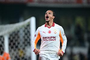 拜仁成功止損！29歲薩內(nèi)土超11輪僅3球1助，年薪1125萬(wàn)歐全隊(duì)第2