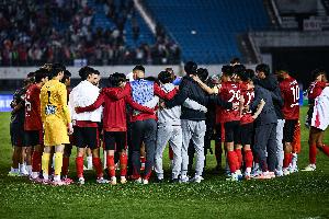 東體：亞泰降級(jí)是多方共振所致，屢次最后時(shí)刻痛失好局運(yùn)氣欠佳