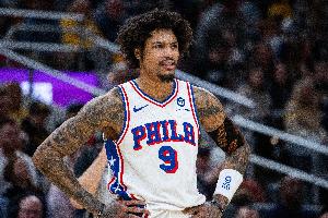 合同年！烏布雷過(guò)去五場(chǎng)比賽：場(chǎng)均21.4分6.8板 命中率54%三分43%