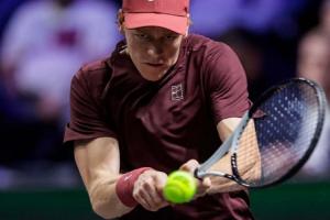 重返世界第一！辛納2-0阿利亞西姆，1盤不失奪巴黎大師賽男單冠軍