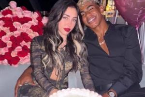 記者：前女友與亞馬爾分手后，被看到和知名博主一同參加派對