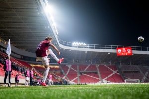 太陽(yáng)報(bào)：厄德高雖然受傷仍有可能入選挪威隊(duì)，他希望幫助球隊(duì)