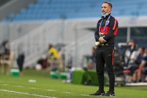 媒體人：佩雷拉賦閑了，有沒有足協(xié)官員愿意通過現(xiàn)成渠道去聊一聊