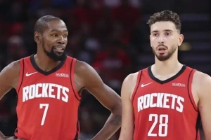 萊納德與揚(yáng)尼斯的最后一投；阿門(mén)vs弗拉格；約基奇vs小薩