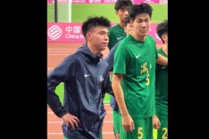 浙江U20被訓(xùn)話？現(xiàn)場(chǎng)球迷澄清：已經(jīng)相當(dāng)克制 自媒體蹭王鈺棟熱度
