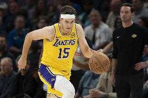 追夢：里夫斯應(yīng)該被納入全明星討論之中 明夏一定會拿下大合同