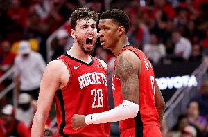 烏度卡：進(jìn)攻提升不僅源自KD 還有伊森&小賈等所有年輕球員的進(jìn)步