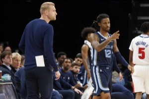 奧康納：莫蘭特在灰熊的一切都結(jié)束了 最高價賣掉吧 扶正科沃德