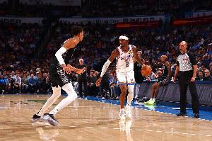 小里弗斯：文班只拿9分太不應該了 SGA&里夫斯光罰球就不止這個數(shù)