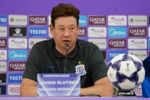 斯盧茨基：去年在柔佛客場結(jié)果不理想，今年申花有更多時(shí)間調(diào)整