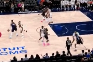 突然崩盤！快船連續(xù)出現(xiàn)3次失誤 熱火轟出9-0迅速反超