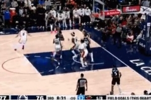 不容易！比爾接哈登傳球三分命中&拿到12分！快船生涯最高分！