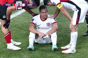 第23分鐘，羅慕洛受傷無法堅(jiān)持落淚走回更衣室，德爾加多替補(bǔ)登場